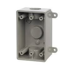 Bell 户外塑料插座盒(3 孔 1/2" 或 3/4")